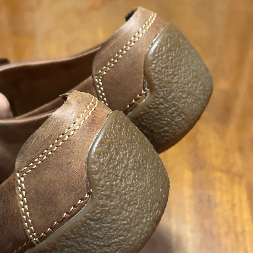 Duluth Trading Co Brown Leather Andina Outdoor Mules Clog Shoes Women's Size 10 - Picture 11 of 14